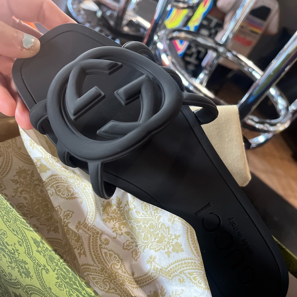 Gucci sandals